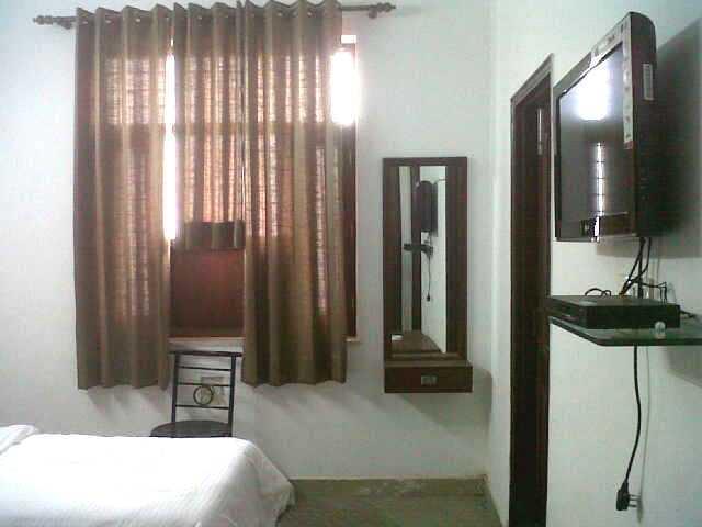 Om Palace New Delhi Ngoại thất bức ảnh